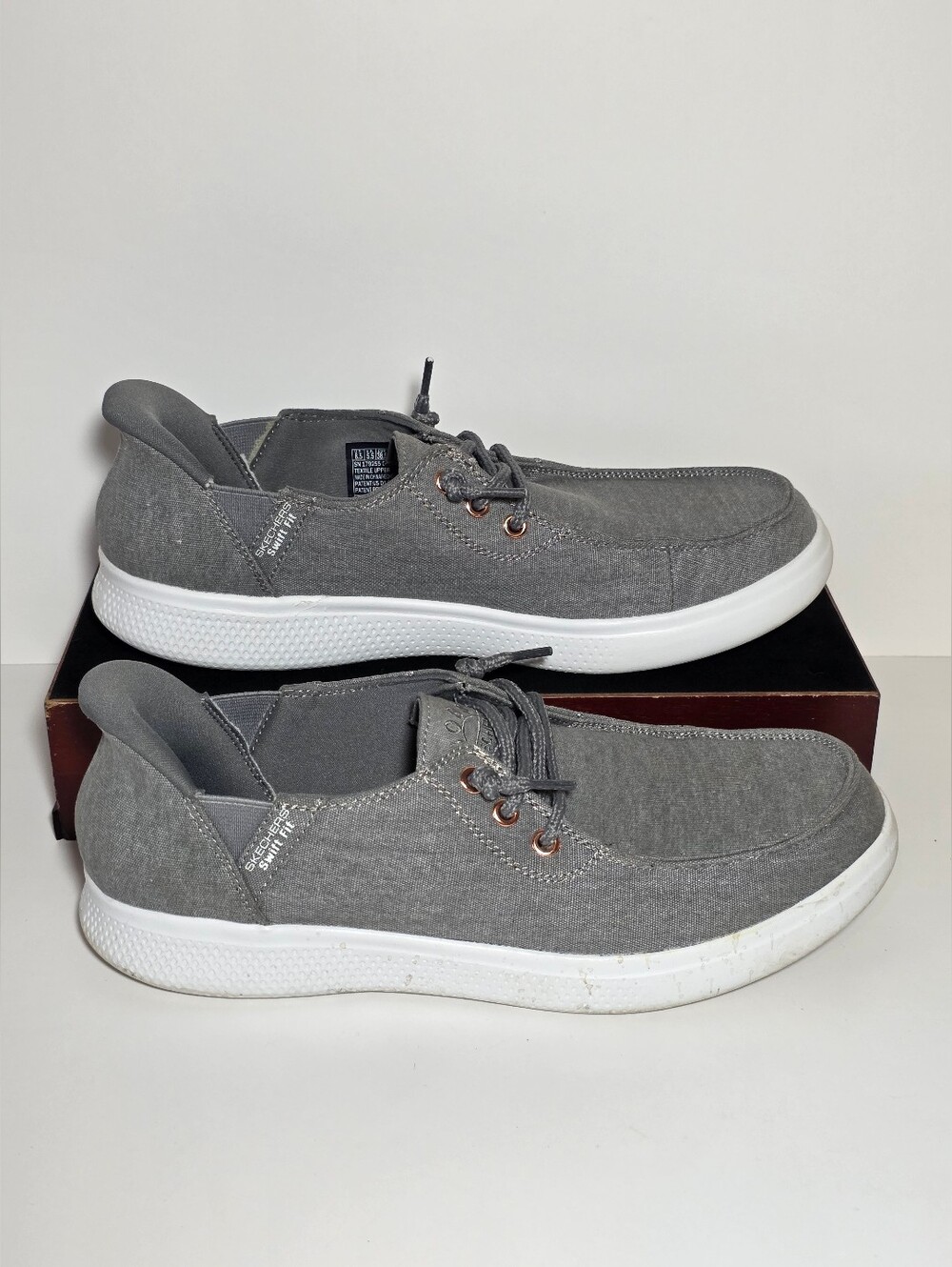 BOBS by Skechers Hands Free Swift Fit Slip-ins Skip Cute Spot Twist Gray 179255